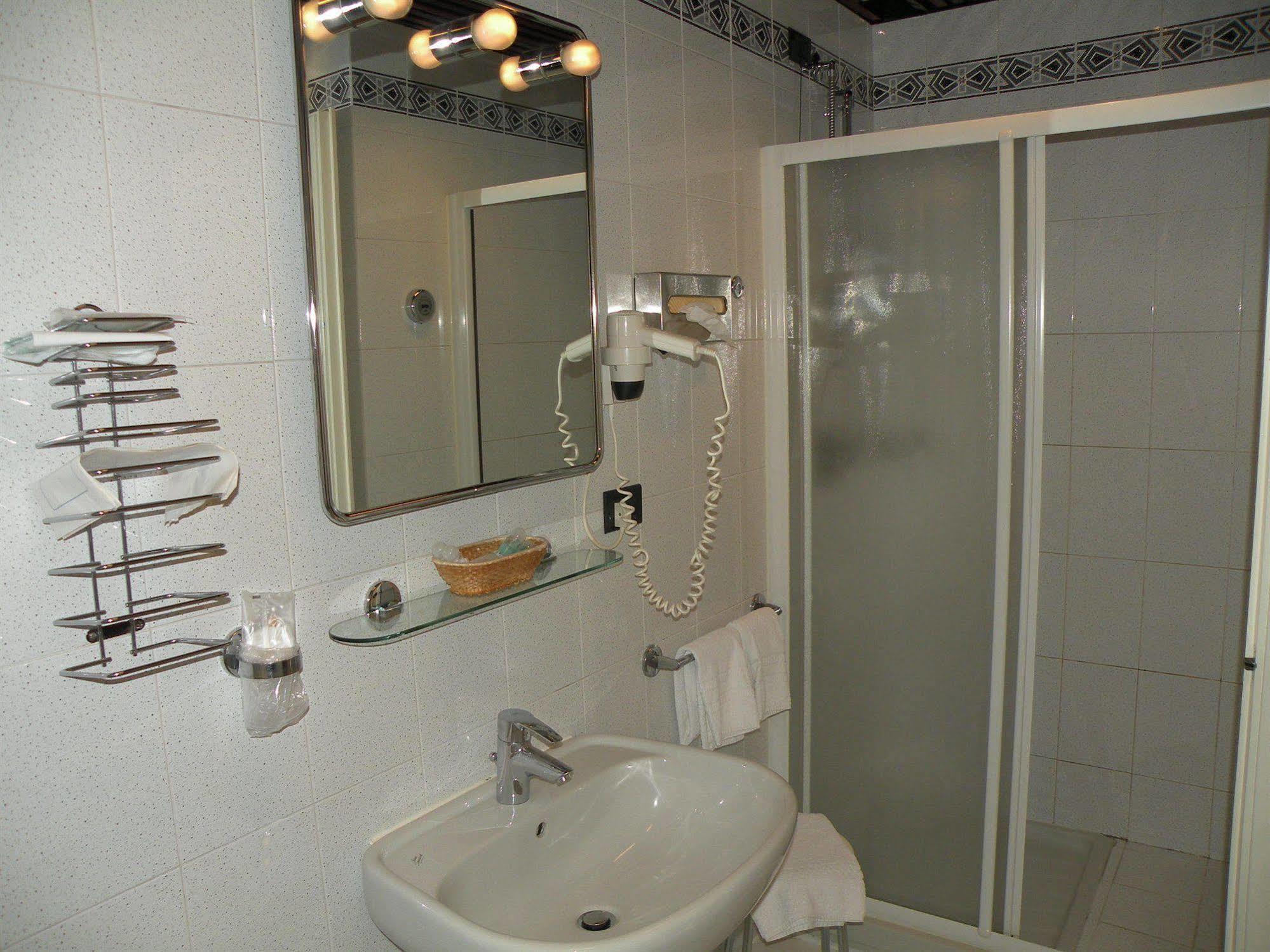 Hotel Asnigo Cernobbio Esterno foto